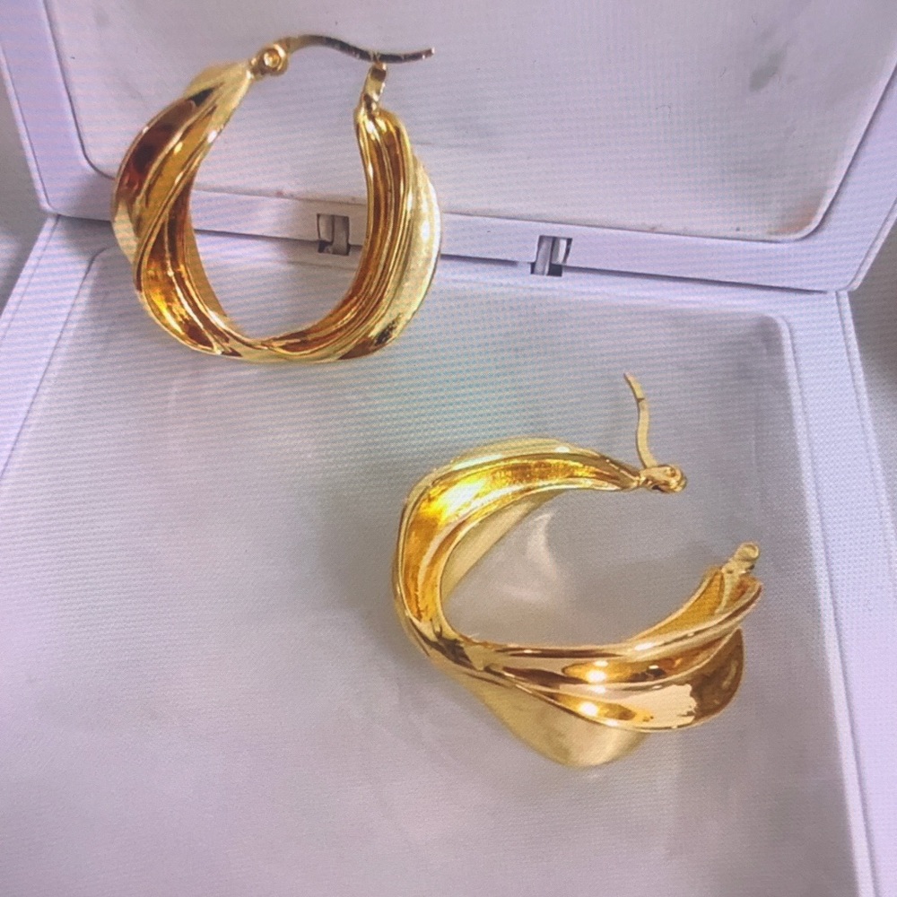 Lustrous Gold Twisted Hoop Earrings - Picture 2 of 3